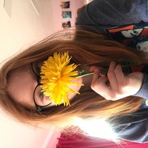 Meet your Posher, Amira